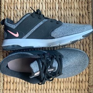 Nike Grey and Black Tennis Shoes